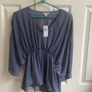 Extra Small American Eagle top.